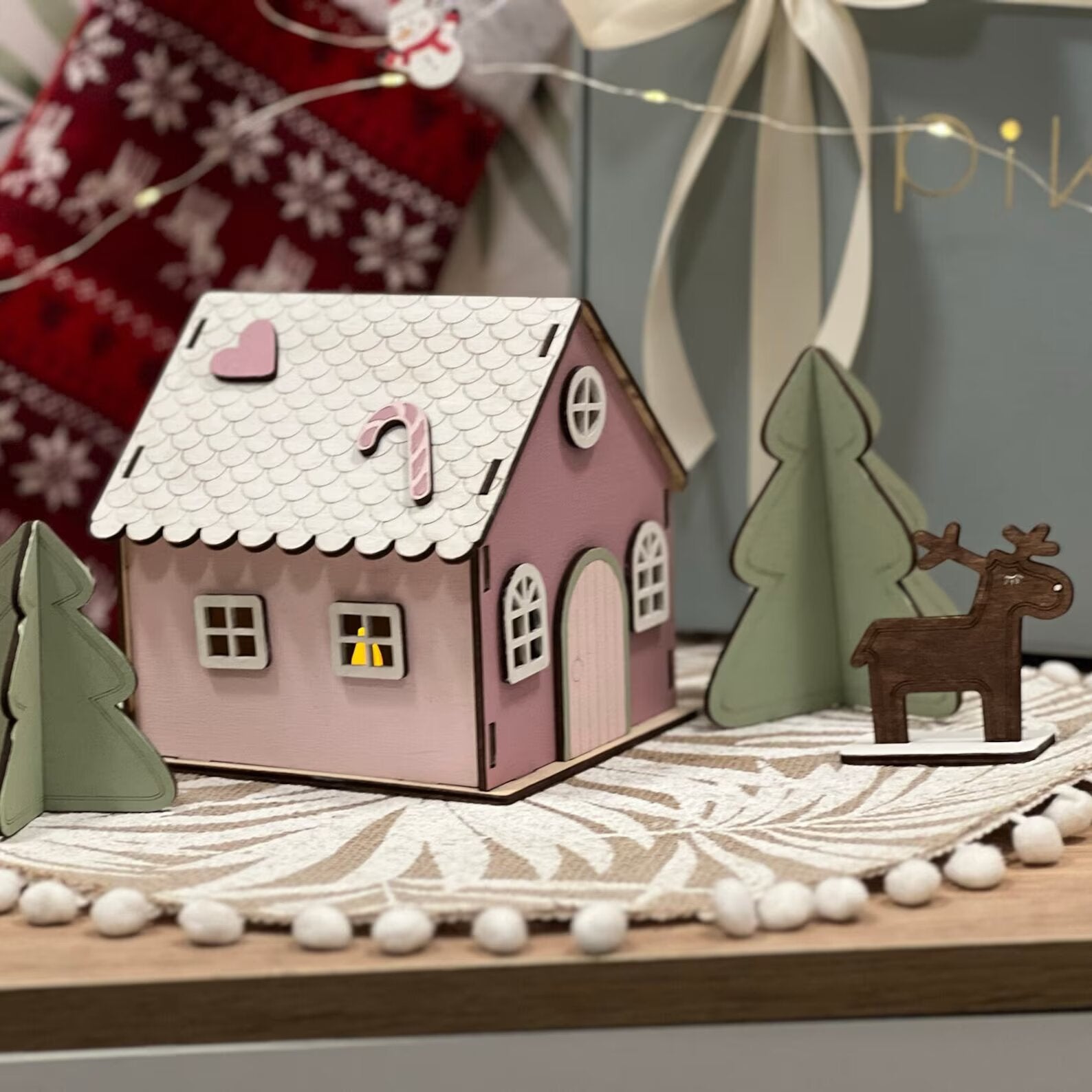 KREATIV-SET - LEBKUCHENHAUS MIT LED-KERZE
