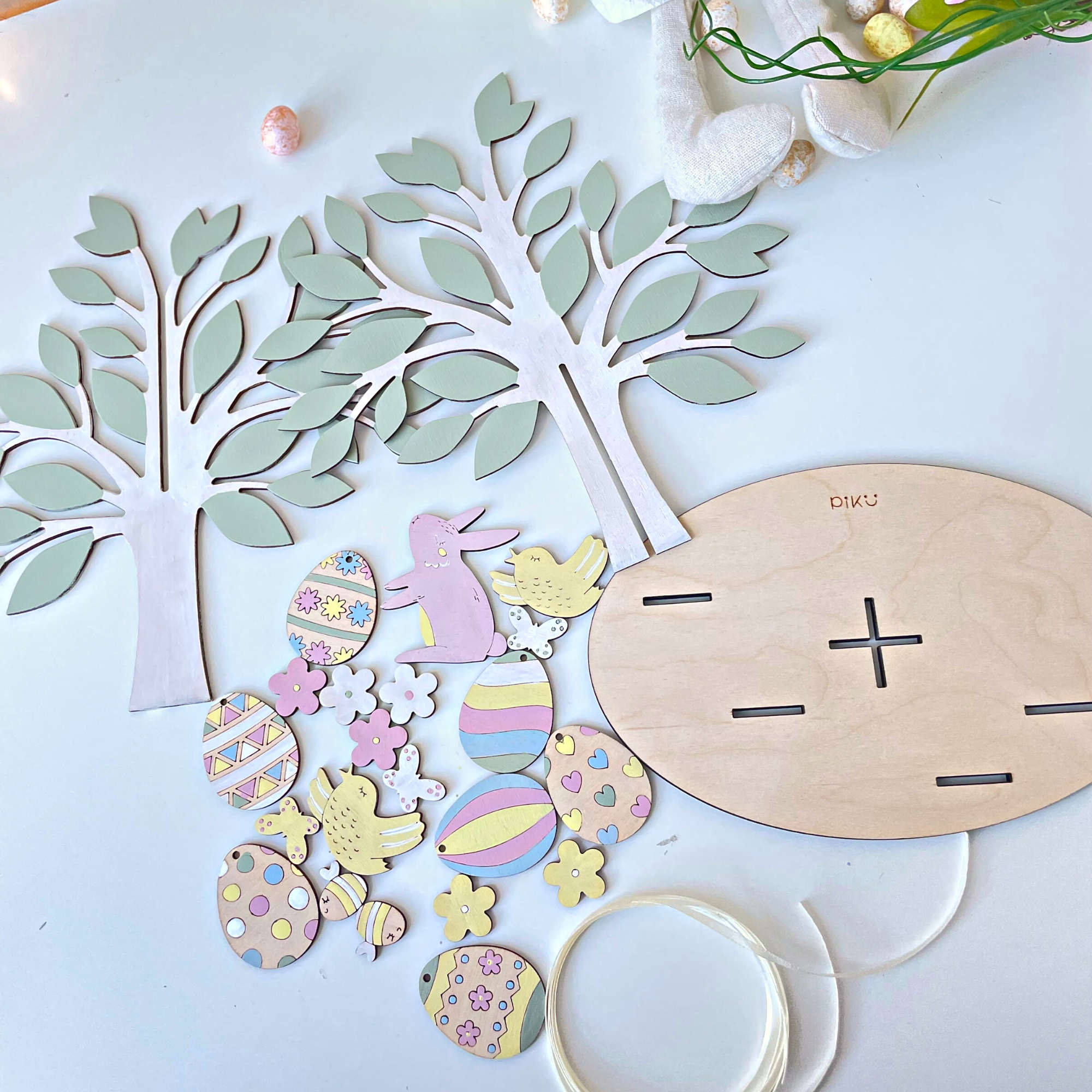 EASTER TREE DECOR