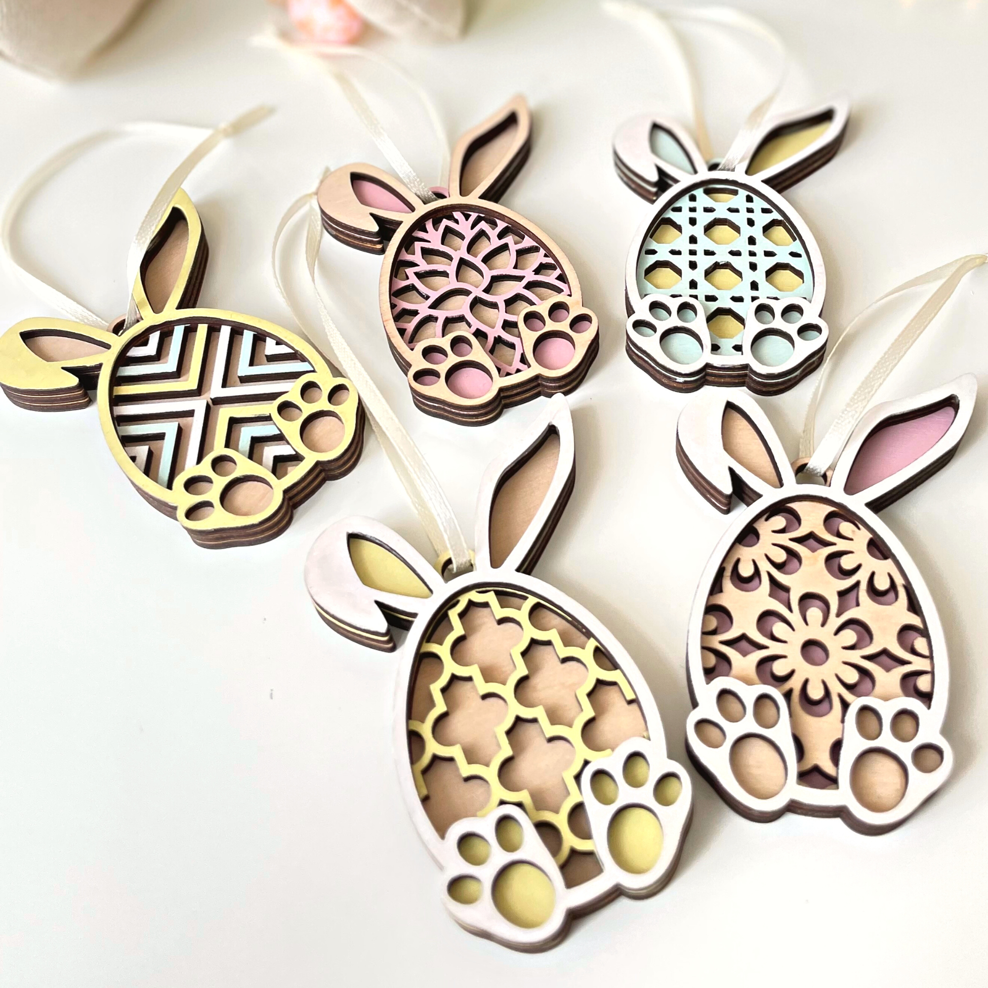 EASTER ORNAMENTS