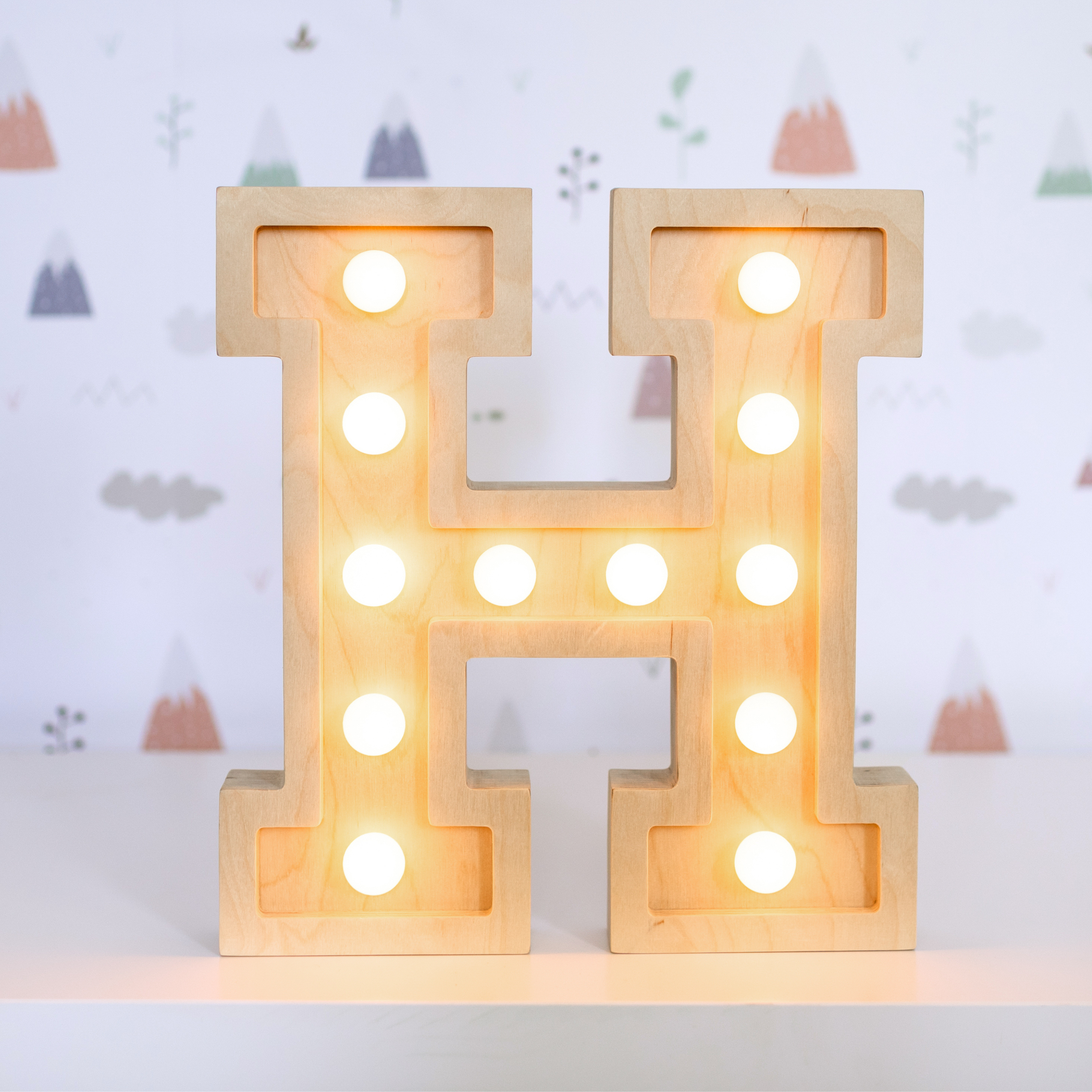 MARQUEE LETTERS  - NO PAINTED (wooden)